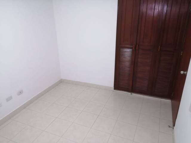 Alquier de apto en 1er piso en el caney — foto 4