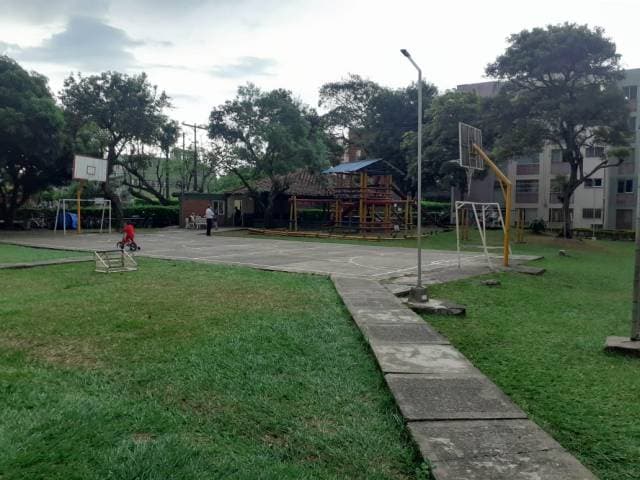 Venta de Apartamento en Cali en Oasis de Pasoancho — foto 2