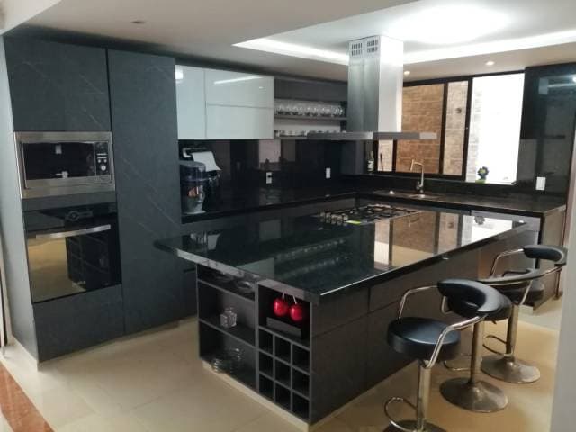 Espectacular casa en exclusivo sector de Bucaramanga ALTOS DE CABECERA
