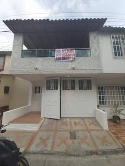 Venta de hermosa casa en Giron Conjunto Residencial barrio El Gallineral
