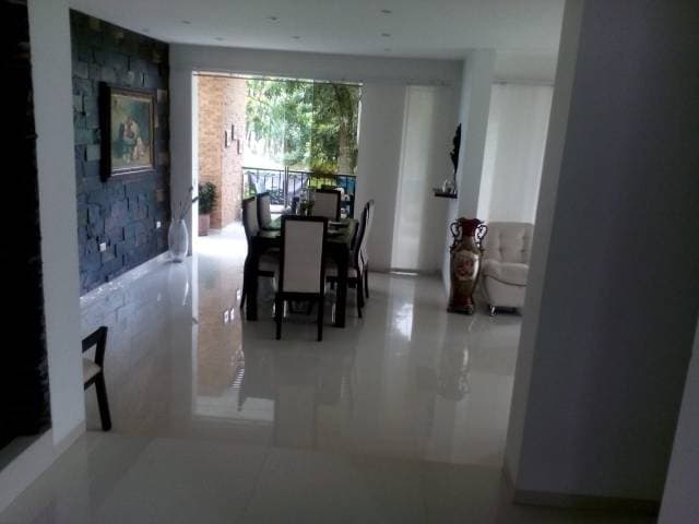 Venta de linda Casa en Terrazas de Mensuli — foto 3