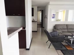 VENDO HERMOSO APARTAMENTO REMODELADO UNIDAD CERRADA