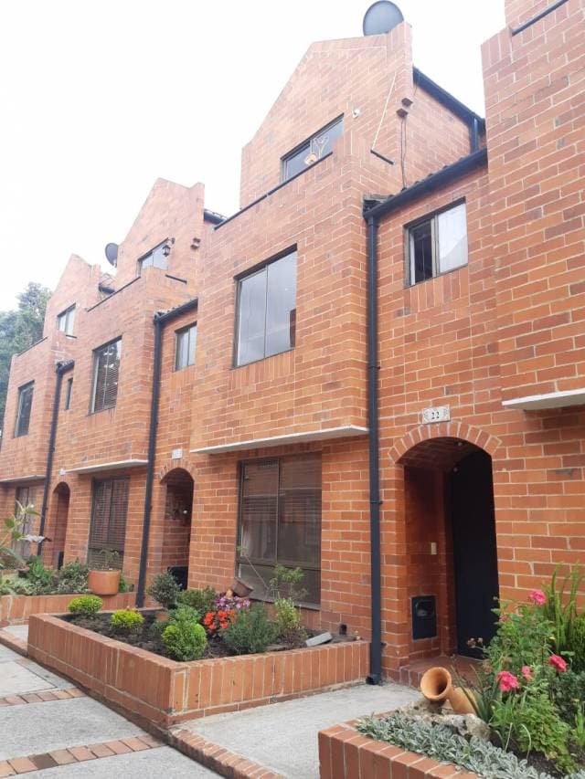 VENTA EXPECTACULAR CASA EN SANTA MARIA DEL CAMPO — foto 7