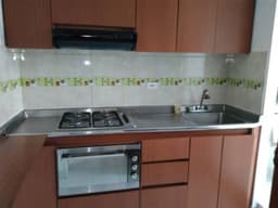 Arriendo Apto 3 alcobas 2 baños, garaje cubierto, piso laminado(Sector Ciudad Salitre, Bogotá)