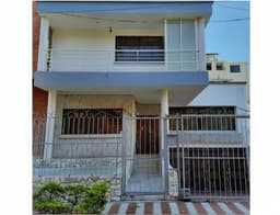 Vendo casa Ingenio uno, amplia, excelente ubicación, a dos cuadras de la avenida pasoancho