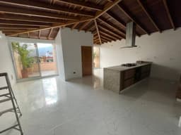 Venta de amplio y bonito Apartamento en Aranjuez