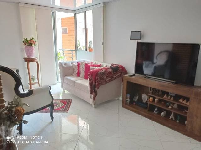 Venta de Apartamento en Envigado de 65 metros — foto 1