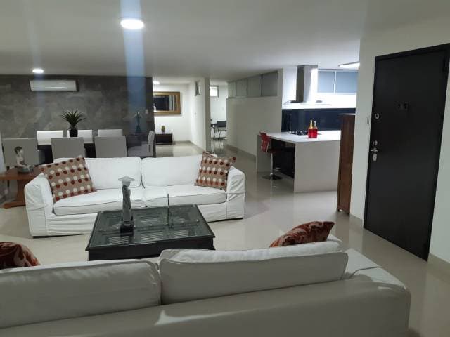 VIVE DONDE TE MERECES! Zona Exclusiva de Cali en Edificio El Peñon — foto 2