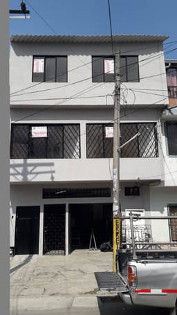 Venta de Casa 3 pisos independientes barrio El Trebol