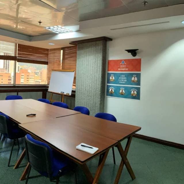 Oficinas en venta en Edificio Tecnoparque, área 388m2 cada una, con parqueaderos — foto 6