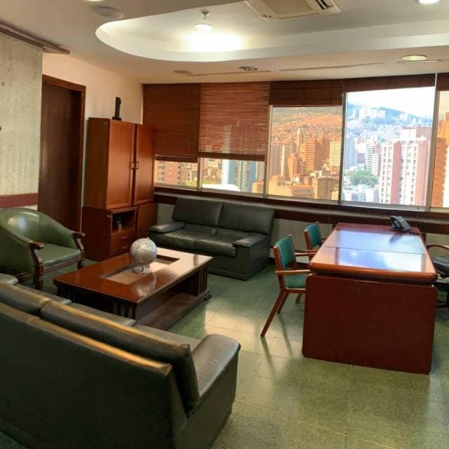 Oficinas en venta en Edificio Tecnoparque, área 388m2 cada una, con parqueaderos — foto 7