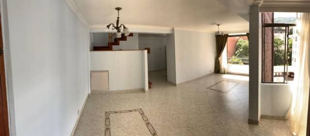 Vendo hermoso apartamento diagonal al exito de Robledo — foto 1