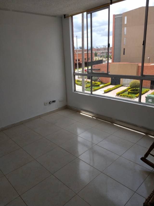 Apartamento en venta Ciudad Verde, Clavel 1 — foto 1