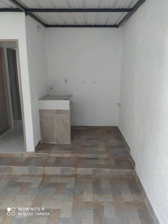 Venta Casa con Apartaestudio en Bello — foto 7