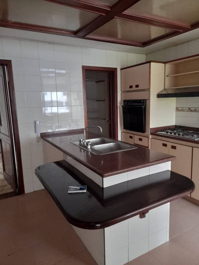 Apartamento en Edificio Colinas de Santa Teresita, Remodelado — foto 3