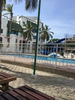 Apartamento en Santa Marta en unidad cerrada cerca a el Rodadero