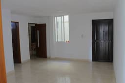 Apartamento en Santa Rosa a 2 cuadras del Barrio San Antonio