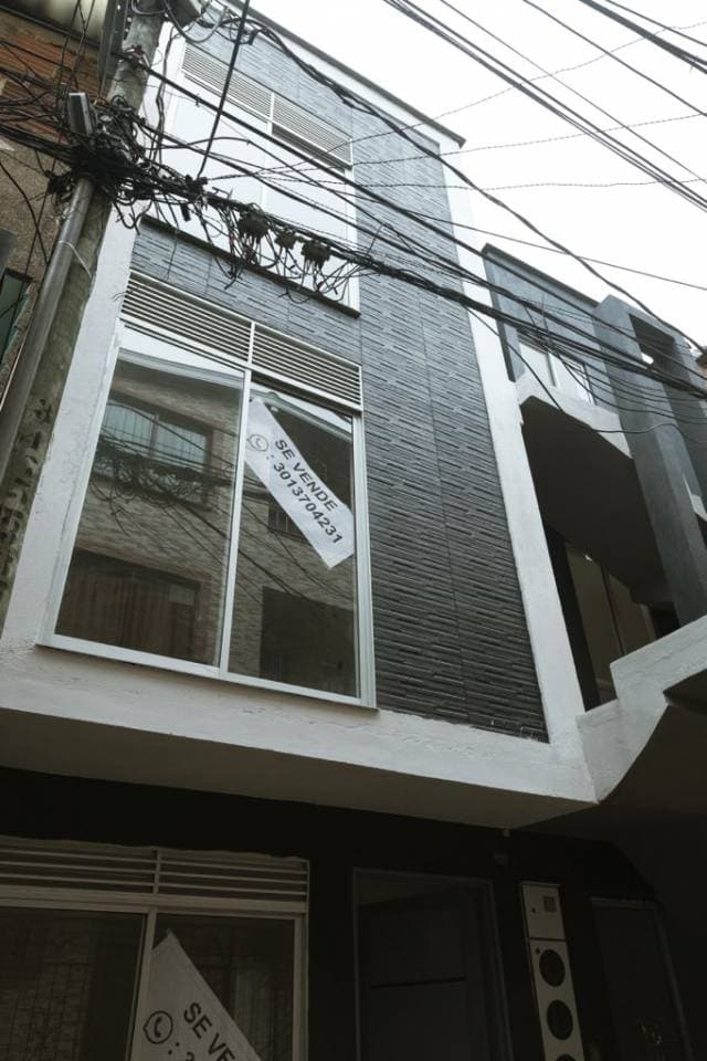 Venta de casas en Robledo Villa Sofia remodeladas - Medellín, Antioquia — foto 4
