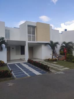 Se Vende magnifica casa en Urbanización el Castillo