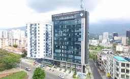 Amplio Aparta estudio en Torreon Empresarial, Santa Monica