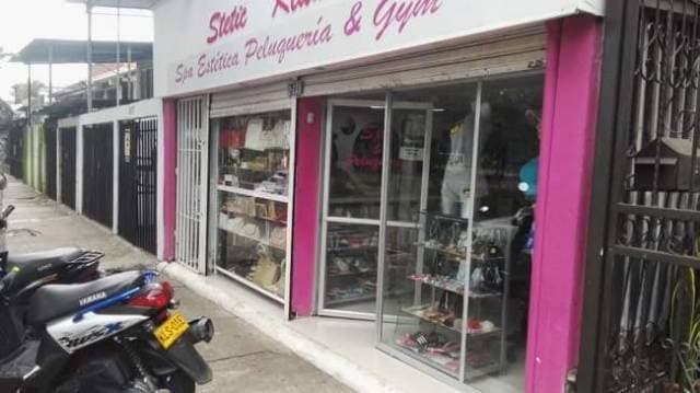 Edificio de 4 pisos en el Norte de Cali cerca al centro comercial Unico — foto 2