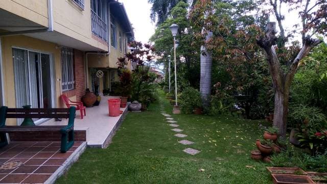 Venta de Casa en Conjunto Versalles 1 — foto 1