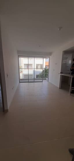 Apartamento cerca a la universidad SANTO TOMÁS y UDI