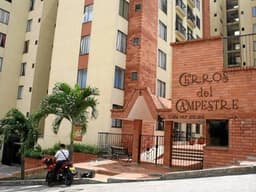 Apartamento en Conjunto cerrado Cerros del Campestre