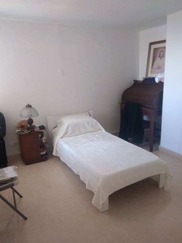 Apartamento en Edificio CAC totalmente remodelado — foto 7