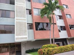 Apartamento en el barrio Altos de Rio Mar