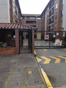 Apartamento en Urbanizacion Gratamira conjunto A