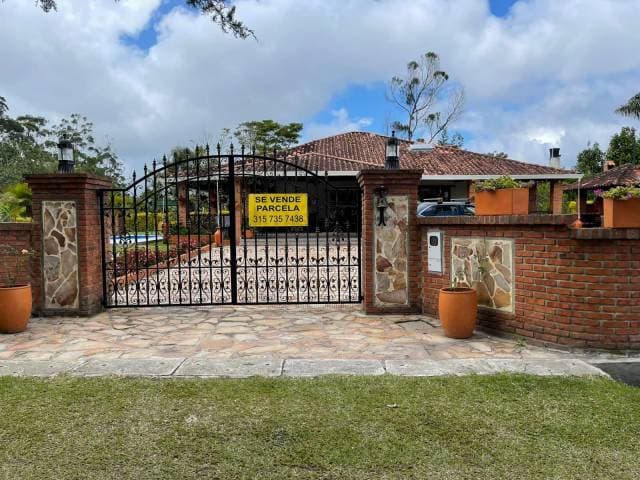 Venta de Parcela en la Mesa de los Santos — foto 1