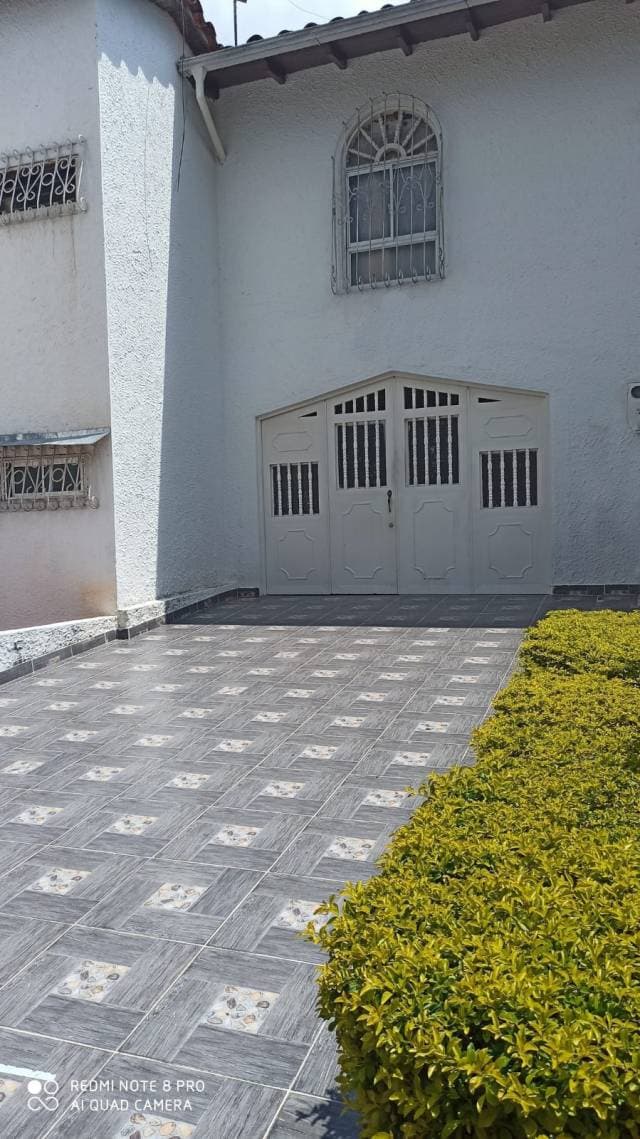 Venta de Casa en Los pinos de 2 plantas — foto 1