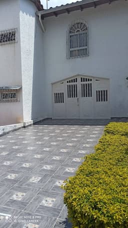 Venta de Casa en Los pinos de 2 plantas