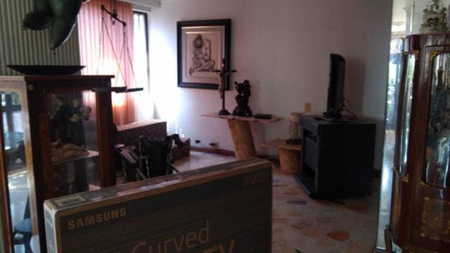 Apartamento en el barrio Versalles Edificio Altagracia — foto 7