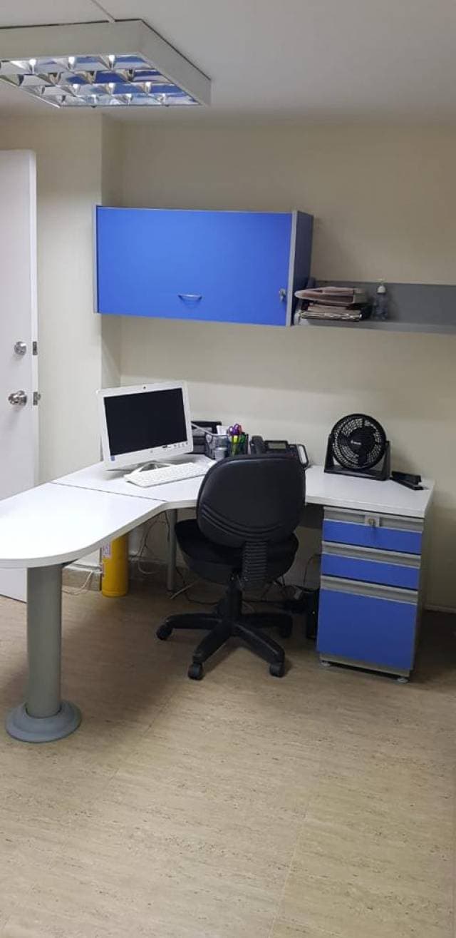 Vendo Oficina en Metro Centro amoblada — foto 4