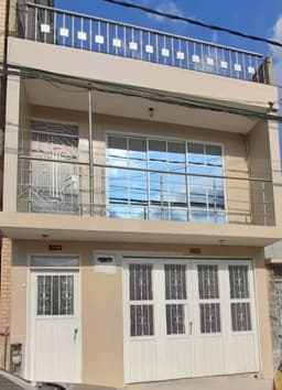 Arriendo Casa en Cali para familia grande o negocio
