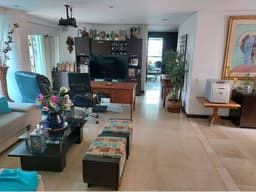 Se vende apartamento en laureles cerca a la UPB