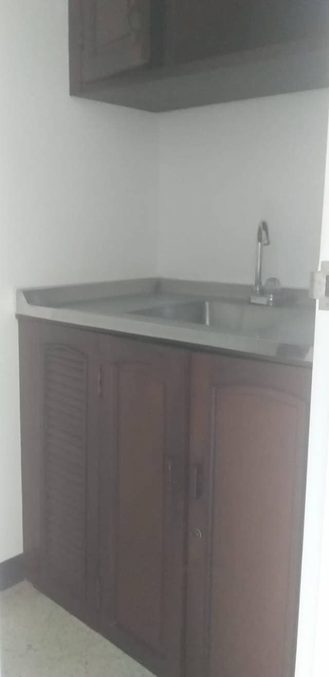 Oficina en Centro Comercial Holguines Trade Center — foto 4