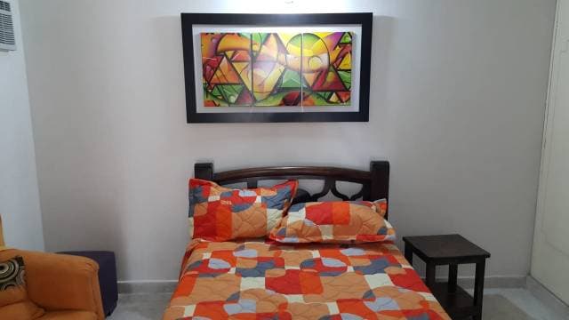 Casa esquinera de 3 pisos en Capri — foto 3