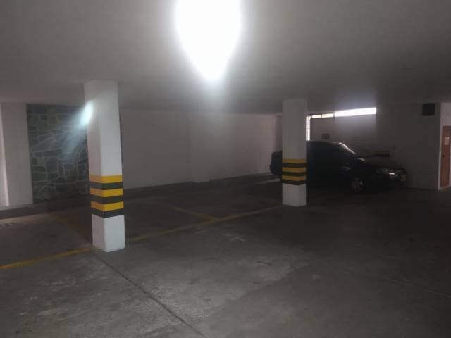 Vendo cómodo apartamento en el Limonar cerca a Premier. — foto 4