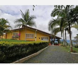 Casa Campestre en Parcelacion Monterrico km 18 via Dagua