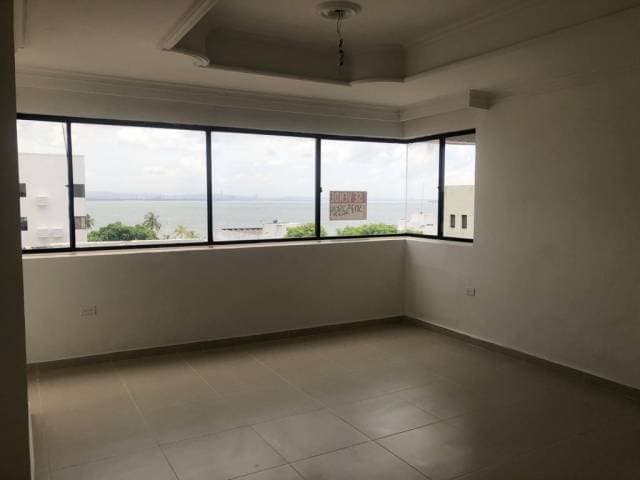 Apartamento en Edificio Mediterraneo Castillogrande — foto 1