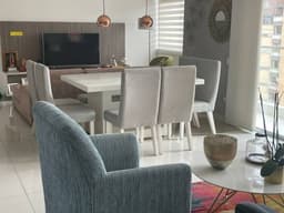 Apartamento en Cabecera con Hermosa Vista