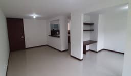 Venta de Apartamento en el Oeste de Cali, Normandía, 3 Habitaciones, Estudio