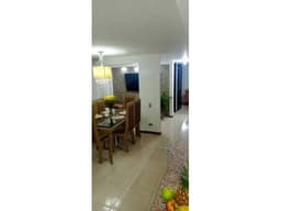 VENTA APTO EN VALLE DEL LILI CON PARQUEADERO PROPIO