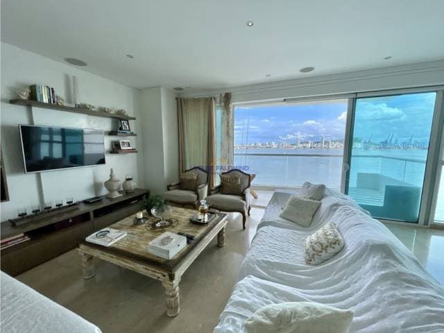 VENTA EN EDIFICIO MALIBU 3 ALCOBAS SECTOR CASTILLOGRANDE CARTAGENA — foto 1