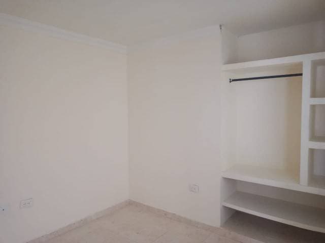 SE VENDE PROPIEDAD BIFAMILIAR EN PROGRESAR — foto 4