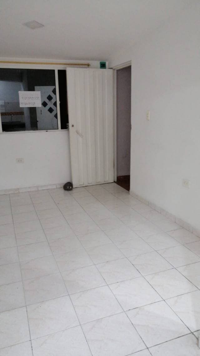 Venta de apartamento, motivo viaje — foto 3