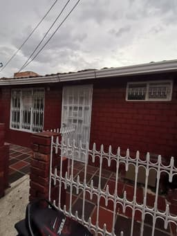 vendo casa en villa del lago un piso